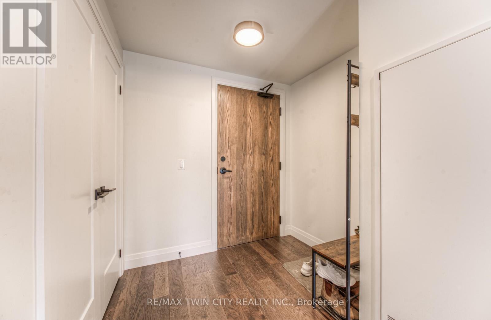 107 - 19 Guelph Avenue, Cambridge, Ontario  N3C 1A2 - Photo 8 - X12333920