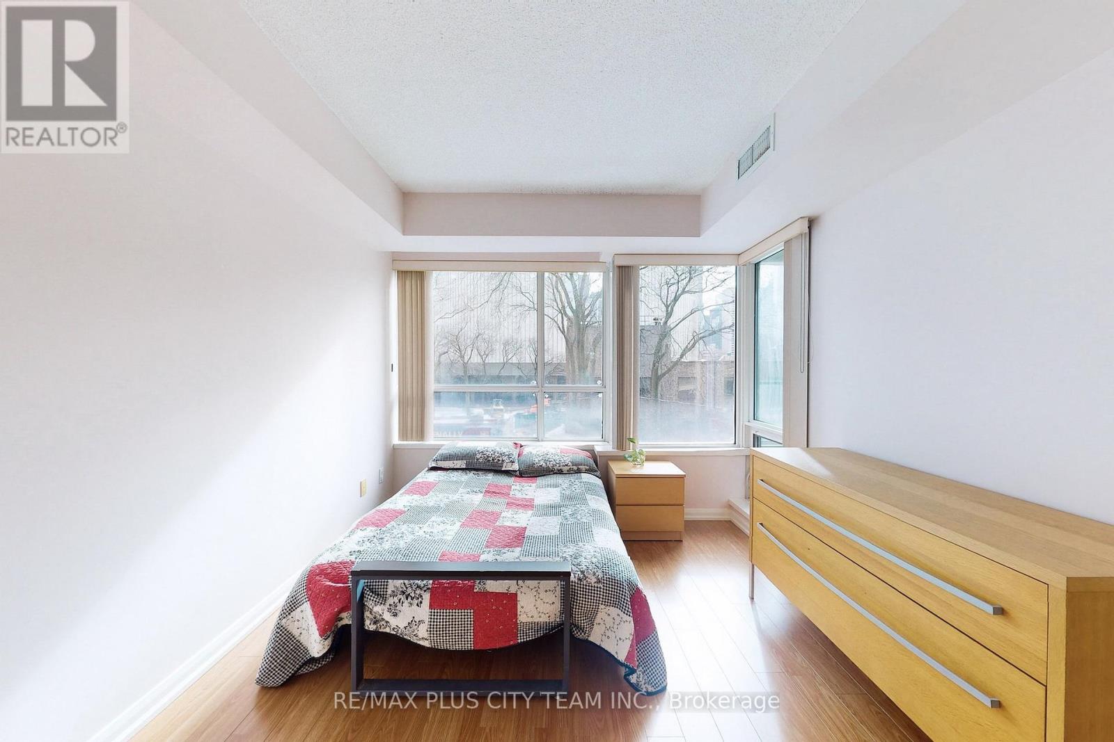 308 - 111 Elizabeth Street, Toronto, Ontario  M5G 1P7 - Photo 16 - C12334074