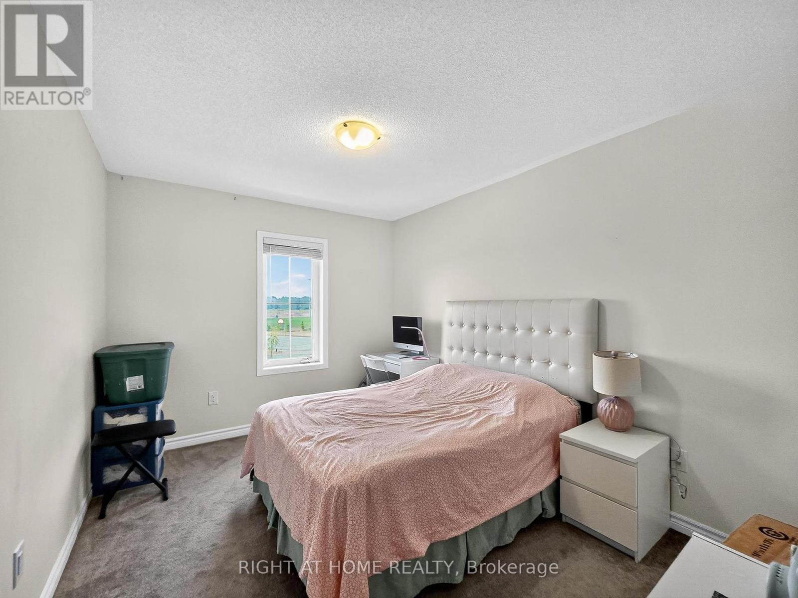 77 Whitefish Street N, Whitby, Ontario  L1P 0E4 - Photo 11 - E12334085