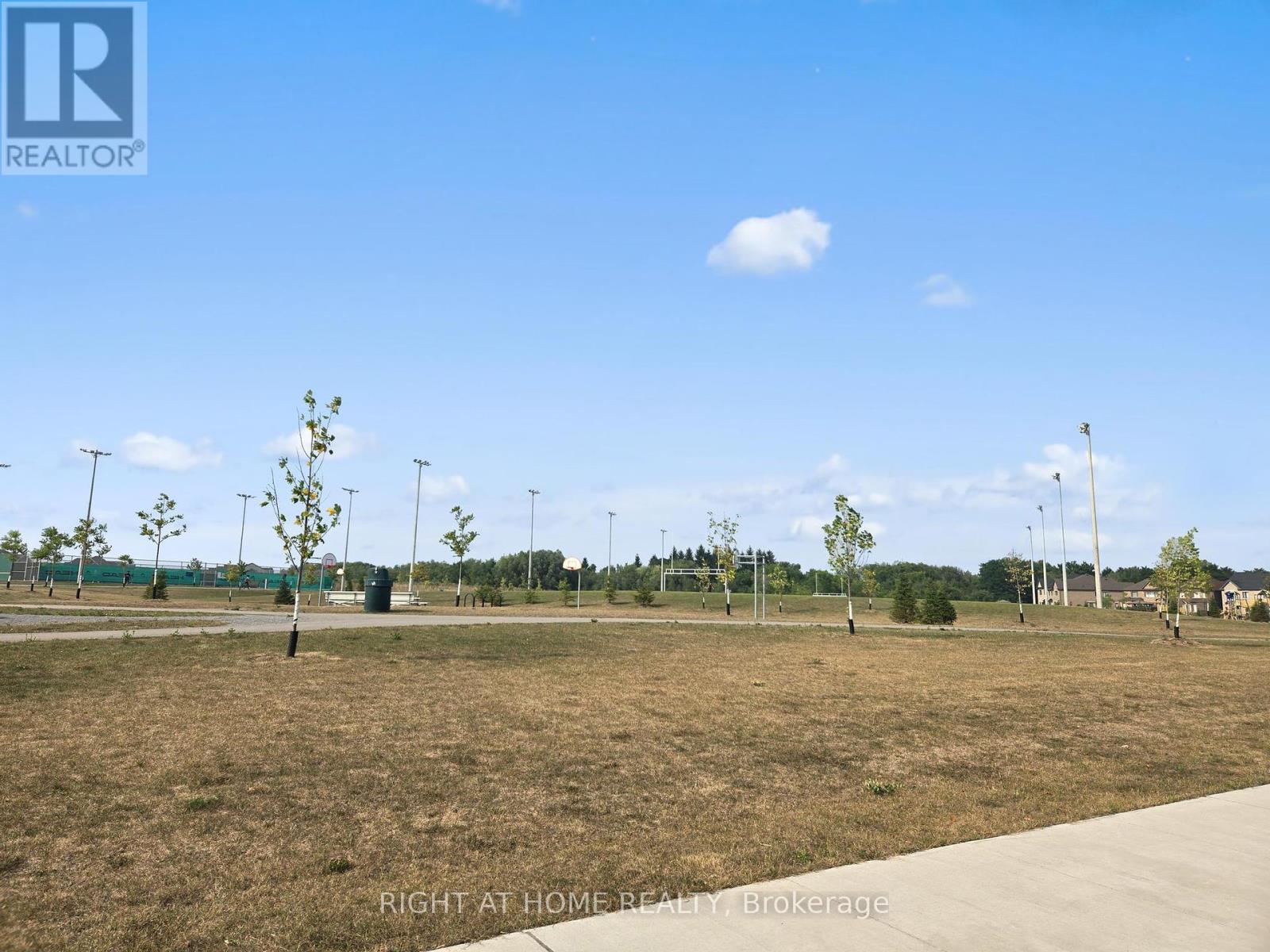 77 Whitefish Street N, Whitby, Ontario  L1P 0E4 - Photo 17 - E12334085