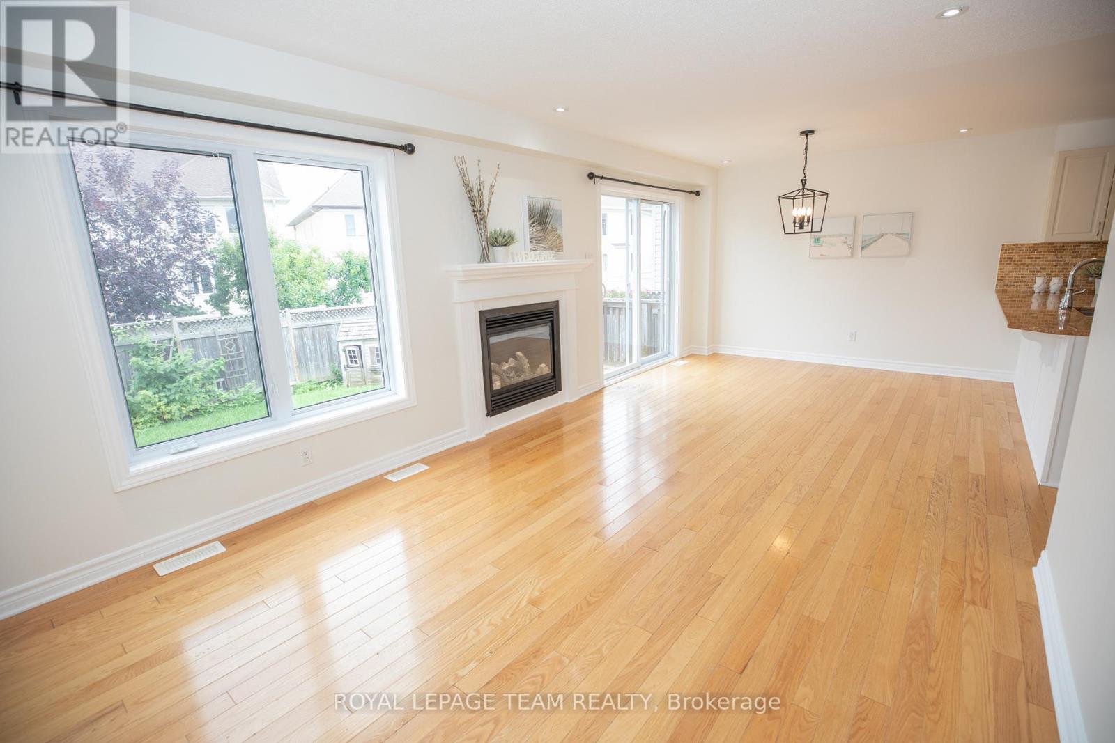 687 Paul Metivier Drive, Ottawa, Ontario  K2J 2T4 - Photo 17 - X12333833