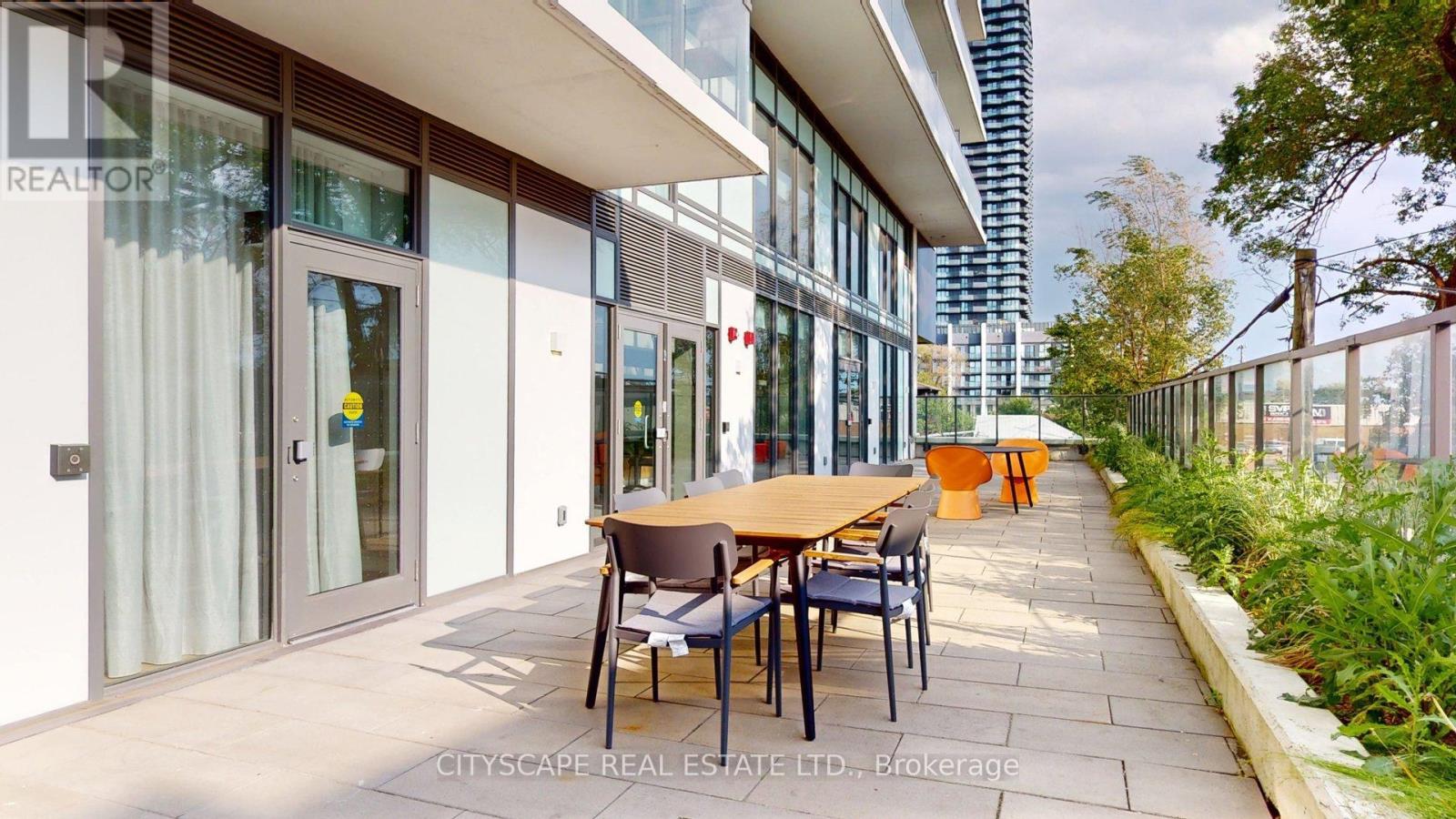 303 - 1195 The Queens Way, Toronto, Ontario  M8Z 0H1 - Photo 30 - W12334000