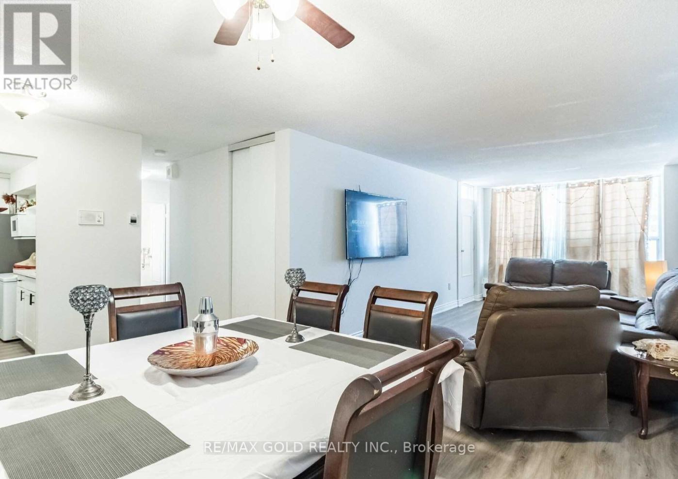 1603 - 390 Dixon Road, Toronto, Ontario  M9R 1T4 - Photo 5 - W12334052