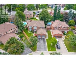 15 BROOKBANK COURT, Brampton, Ontario