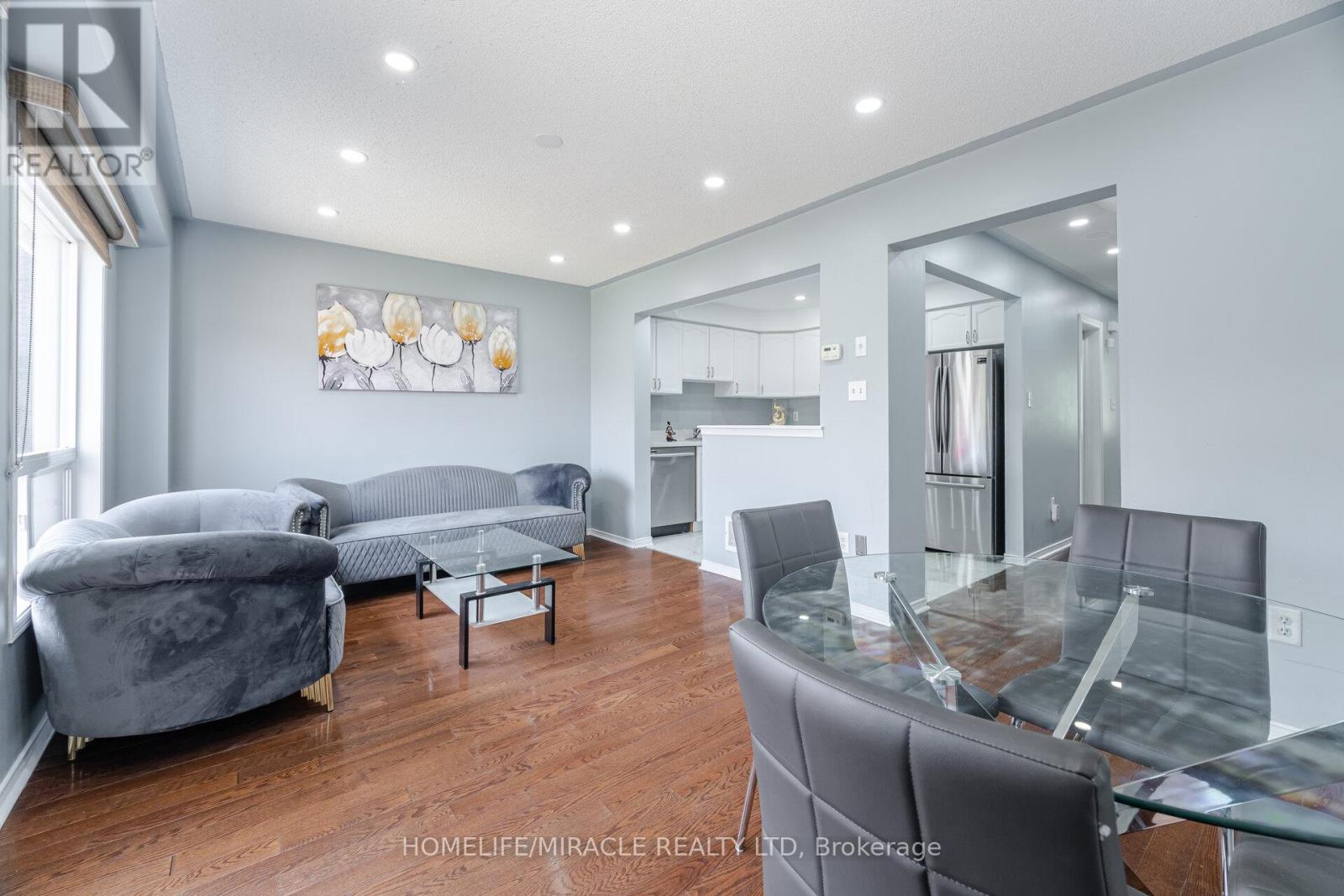 4 Vauxhall Crescent, Brampton, Ontario  L7A 3A3 - Photo 21 - W12334080