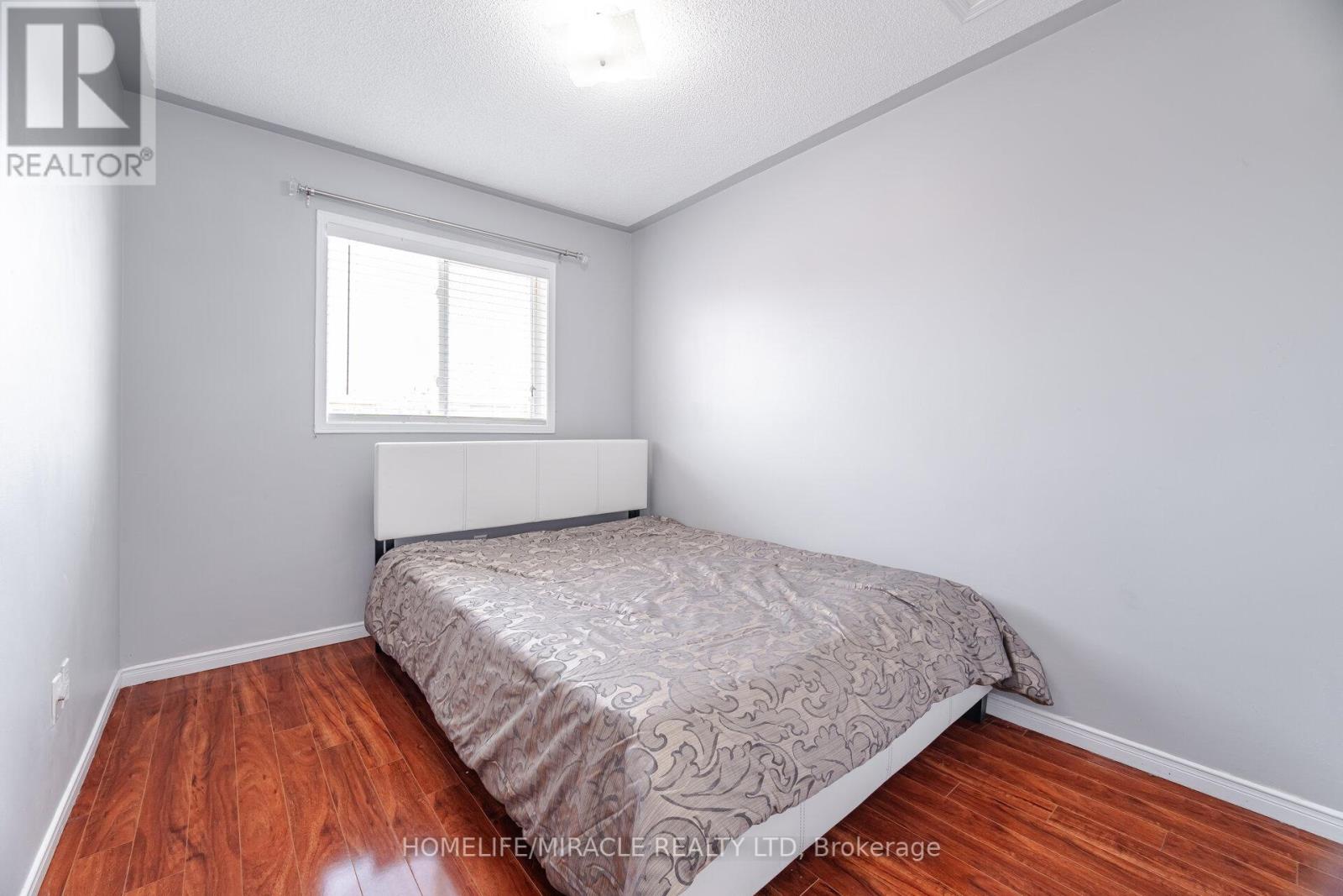 4 Vauxhall Crescent, Brampton, Ontario  L7A 3A3 - Photo 30 - W12334080