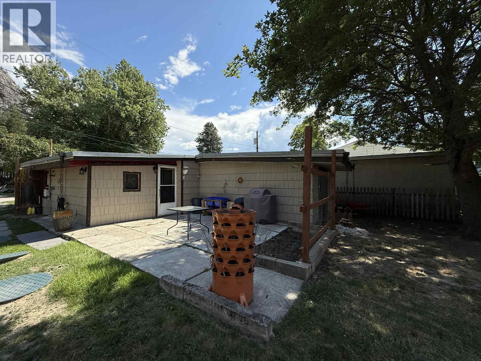 1114 Columbia Heights, Robson, British Columbia  V0G 1X0 - Photo 24 - 10358606