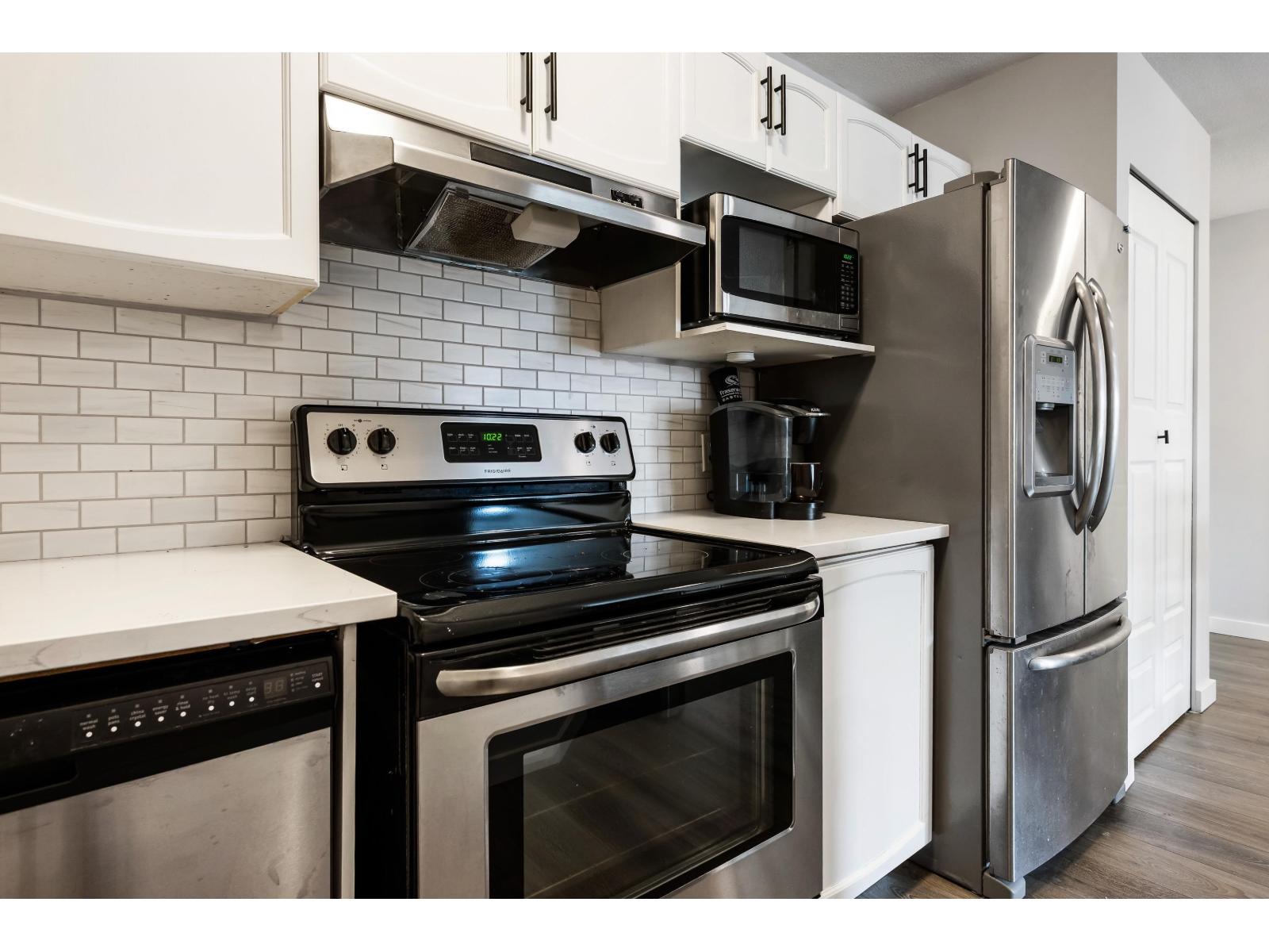 403 2958 Trethewey Street, Abbotsford, British Columbia  V2T 6P6 - Photo 9 - R3035114