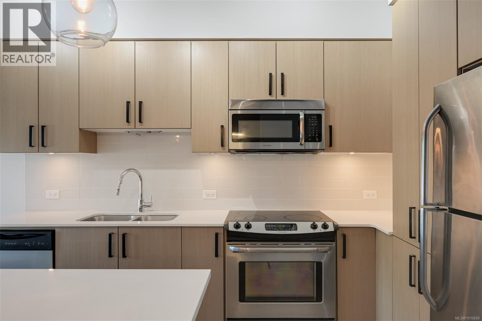 107 290 Wilfert Rd, View Royal, British Columbia V9C 0H6 - Photo 16 - 1010668