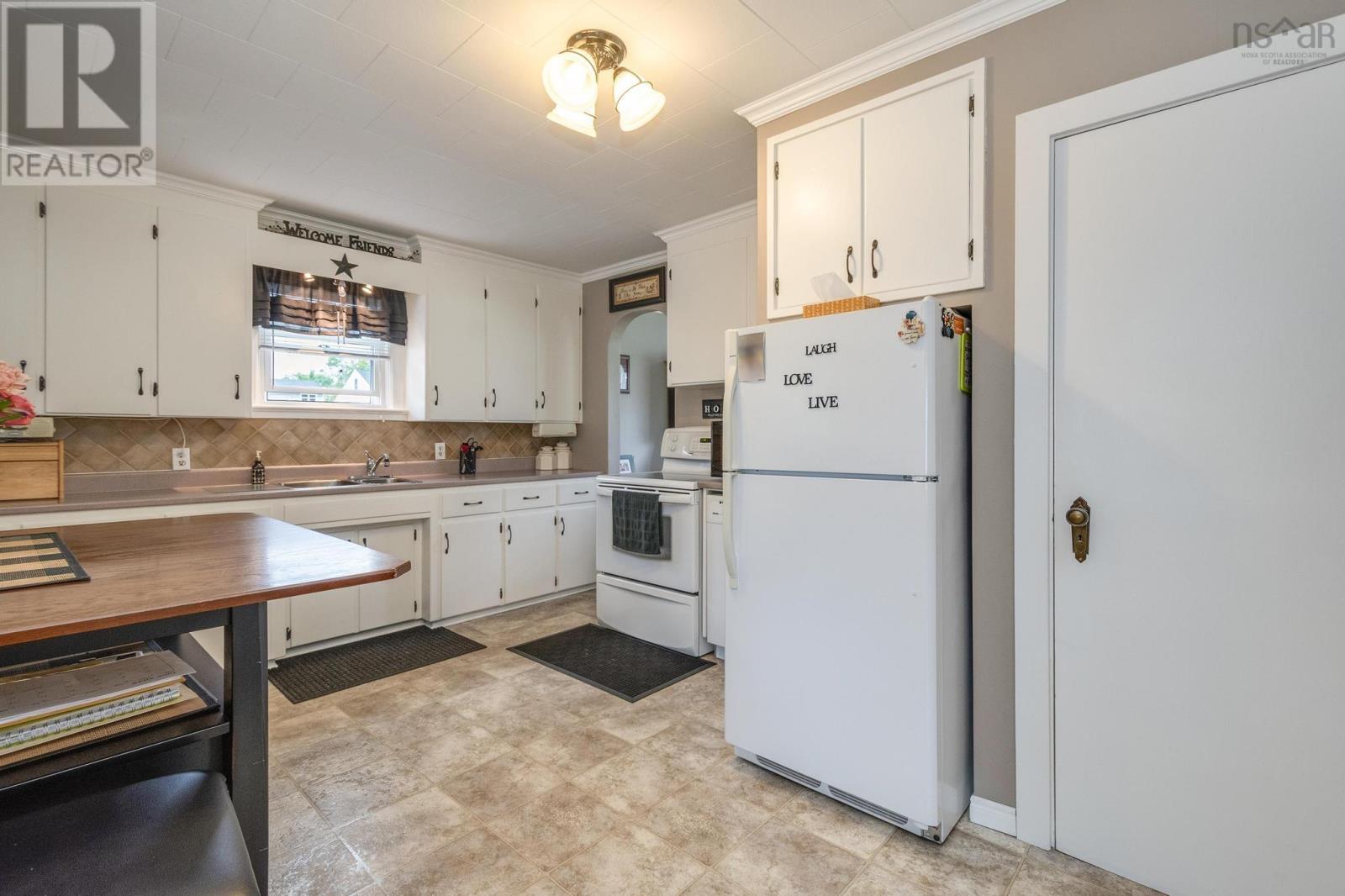 45 Belmont Avenue, Stellarton, Nova Scotia  B0K 1S0 - Photo 20 - 202514019