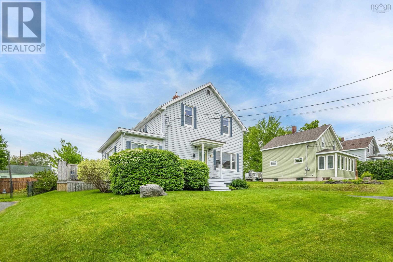 45 Belmont Avenue, Stellarton, Nova Scotia  B0K 1S0 - Photo 3 - 202514019