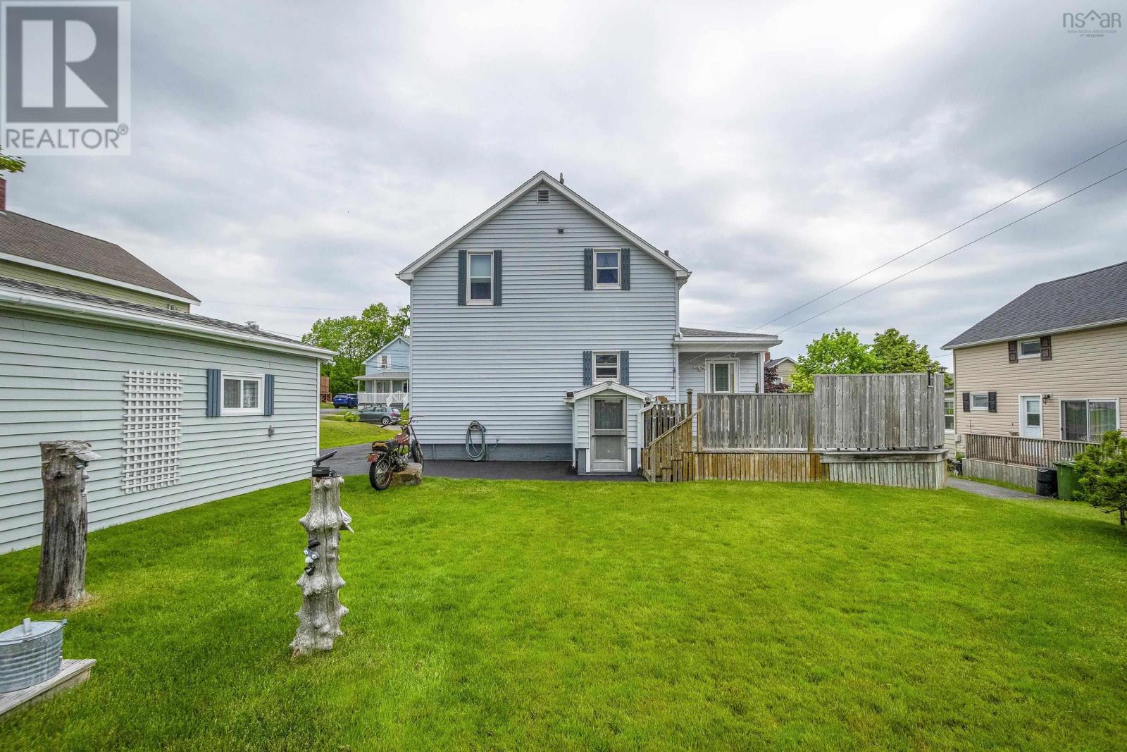 45 Belmont Avenue, Stellarton, Nova Scotia  B0K 1S0 - Photo 8 - 202514019