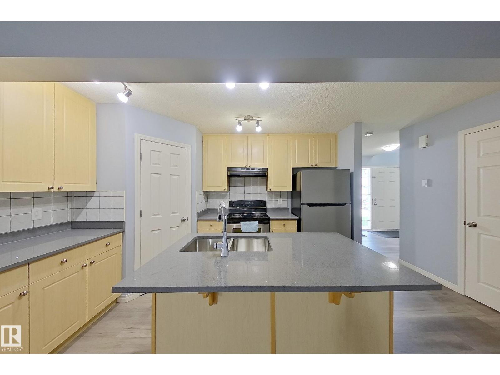 3320 20 St Nw Nw, Edmonton, Alberta  T6T 0L5 - Photo 38 - E4452034