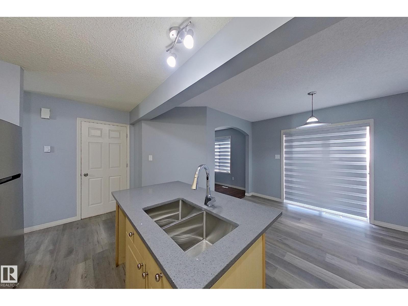 3320 20 St Nw Nw, Edmonton, Alberta  T6T 0L5 - Photo 42 - E4452034