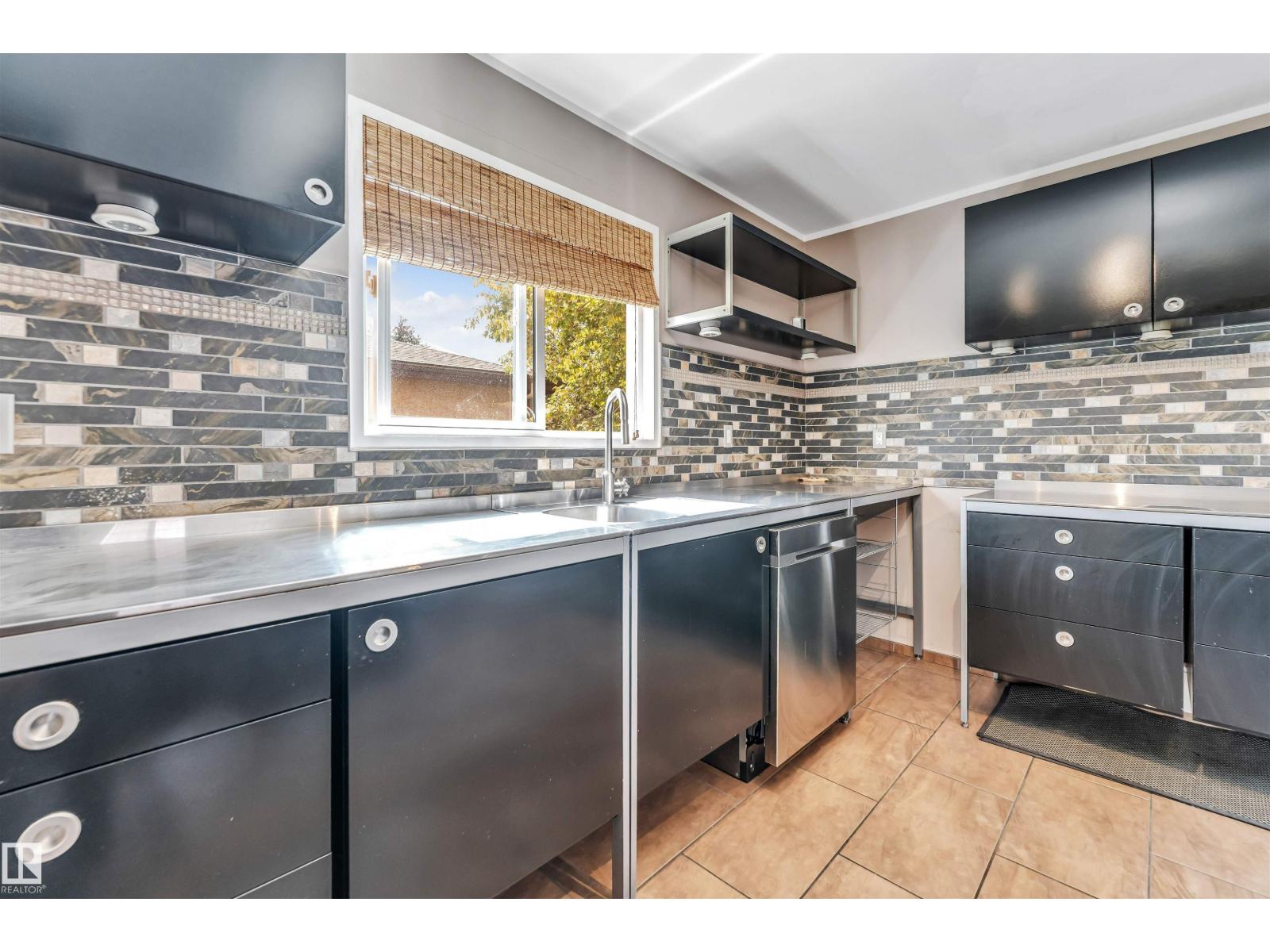 1303 37 St Nw, Edmonton, Alberta  T6L 2N1 - Photo 35 - E4452040