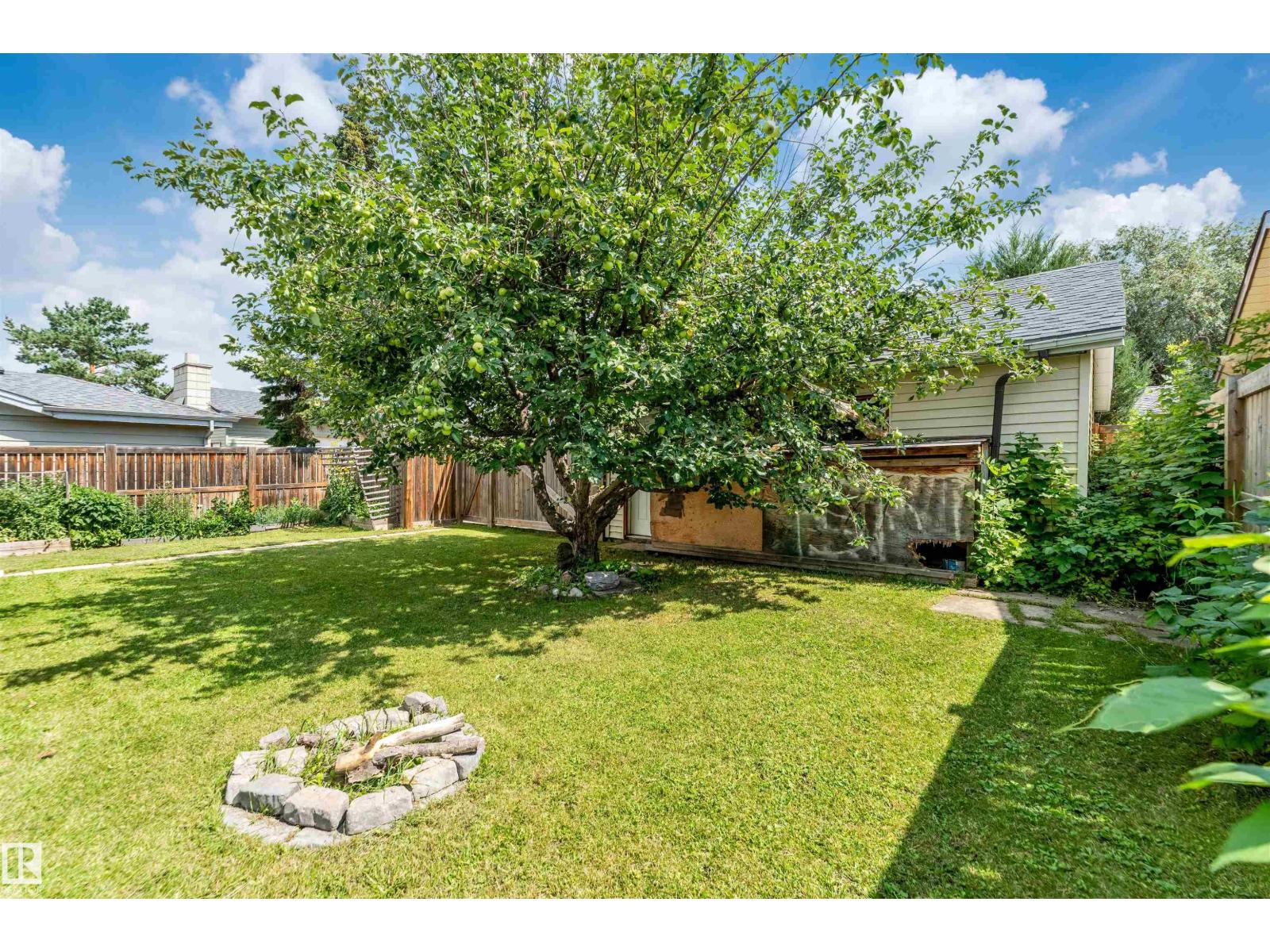 1303 37 St Nw, Edmonton, Alberta  T6L 2N1 - Photo 11 - E4452040