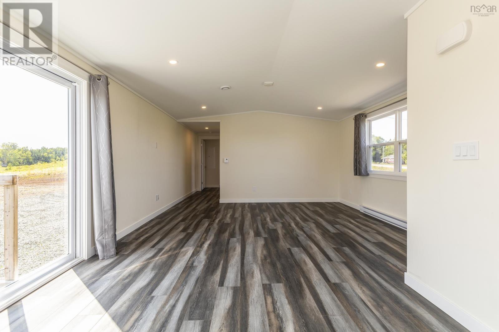 3740 Number 7 Highway, Ashdale, Nova Scotia  B2G 2L3 - Photo 6 - 202520146