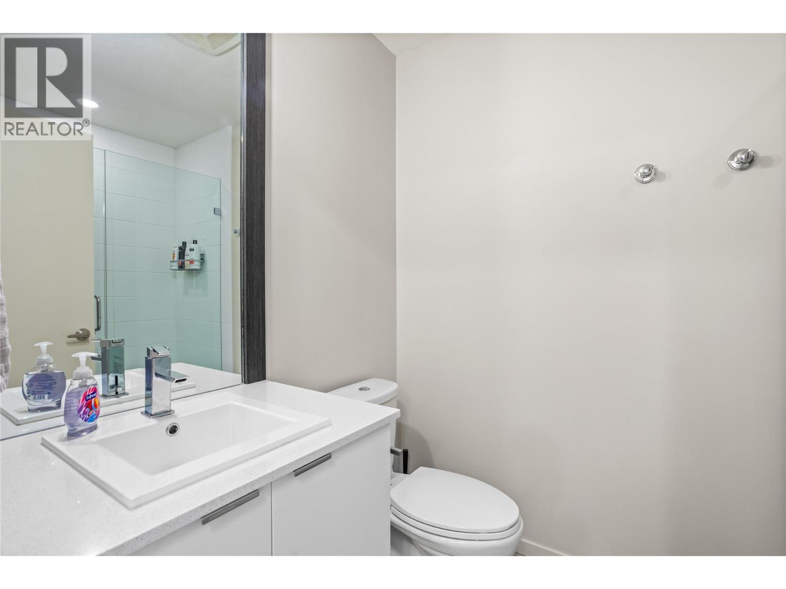 Property at 1350 St. Paul Street Unit# 606 image 3