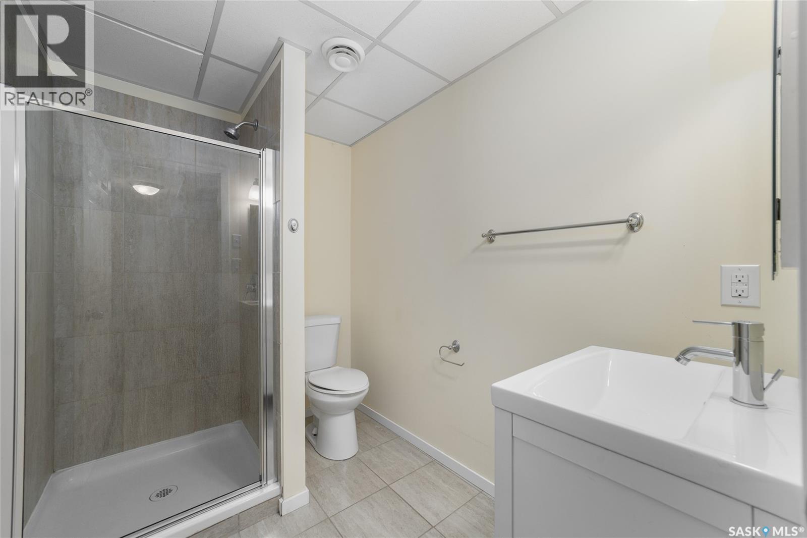 2231 Treetop Lane, Regina, Saskatchewan  S4P 4P8 - Photo 27 - SK015151