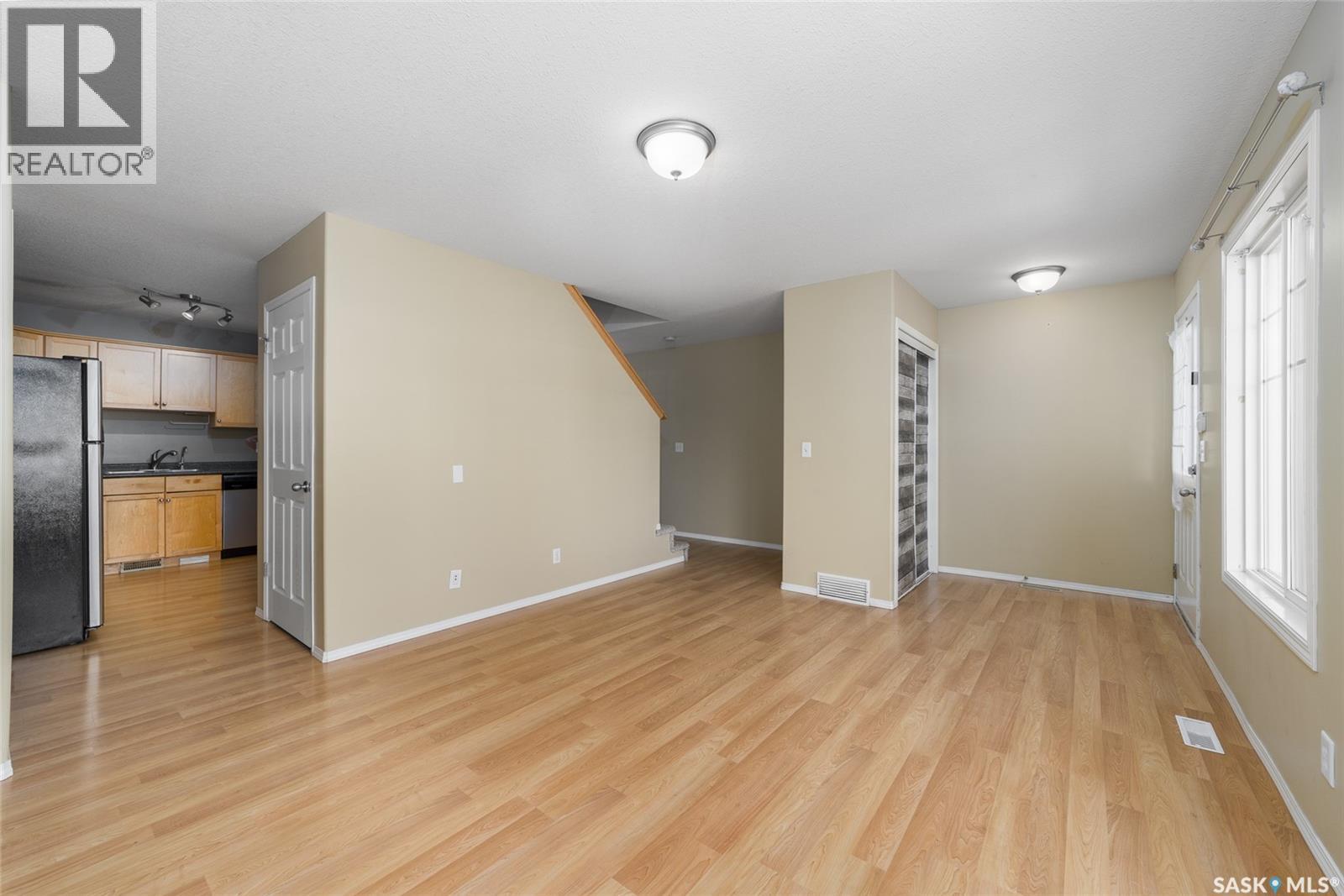 Property at 2231 Treetop LANE image 5