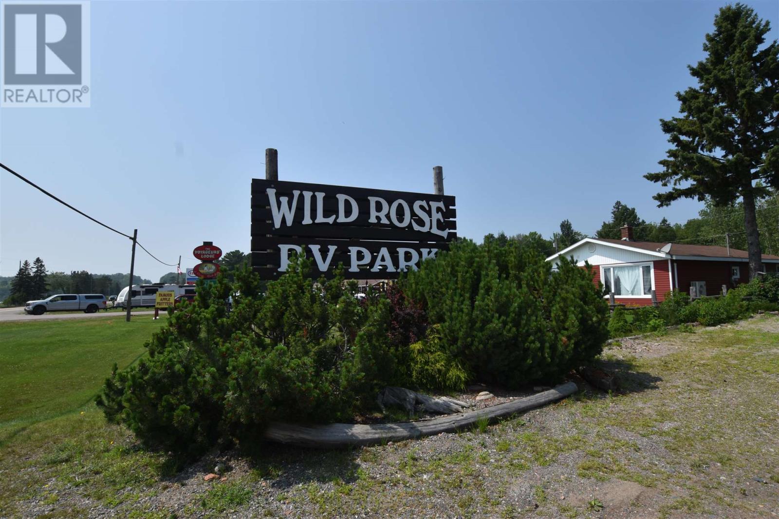 11028 Highway 17 Hwy N, Batchawana Bay, Ontario  P0S 1A0 - Photo 1 - SM252209