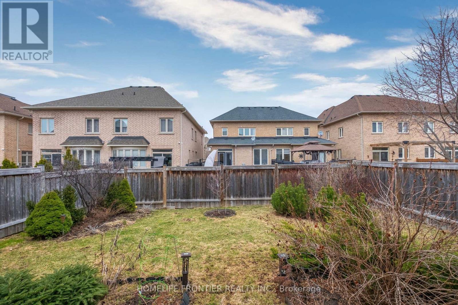 92 Wardlaw Place, Vaughan, Ontario  L4H 0Z9 - Photo 23 - N12334175