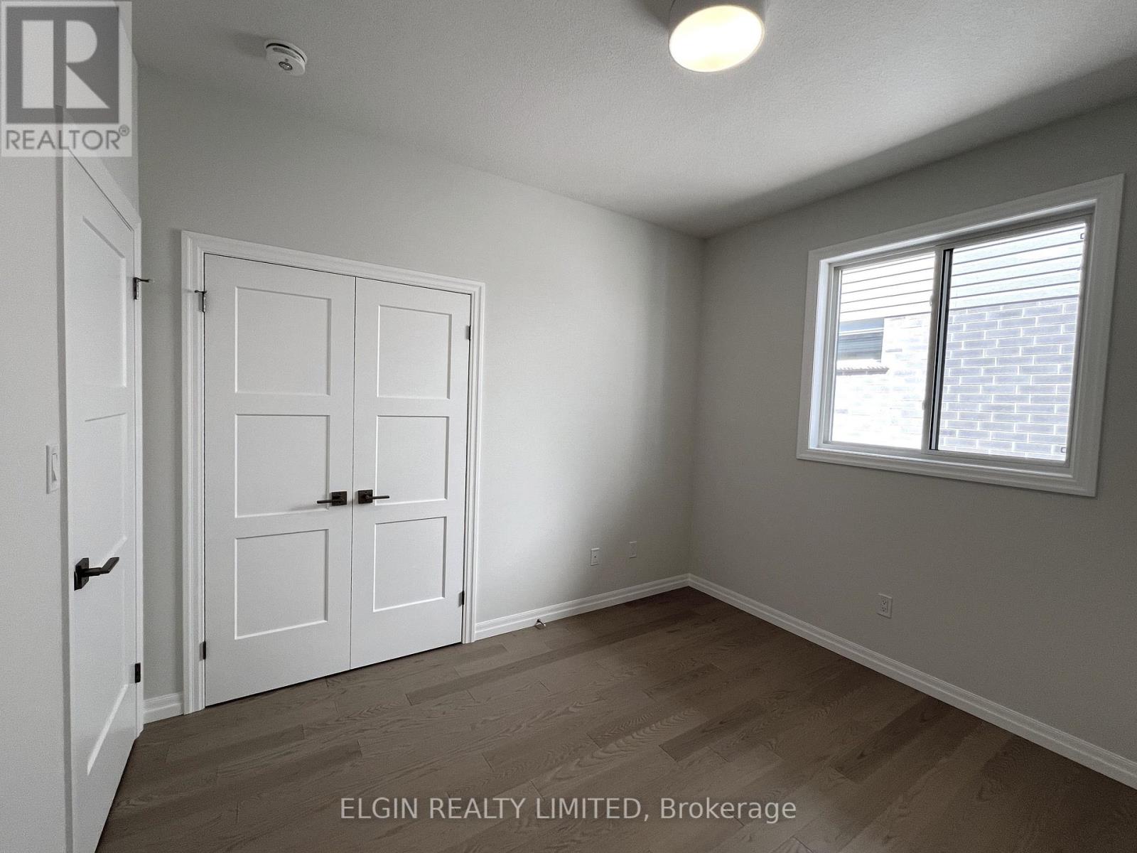 Photo 21 of 27 for 45 Hemlock Crescent