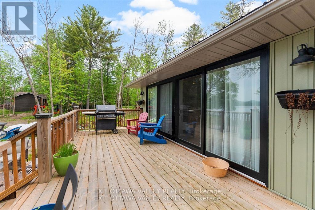 303 Gervais Road, Whitewater Region, Ontario  K0J 2L0 - Photo 23 - X12334268