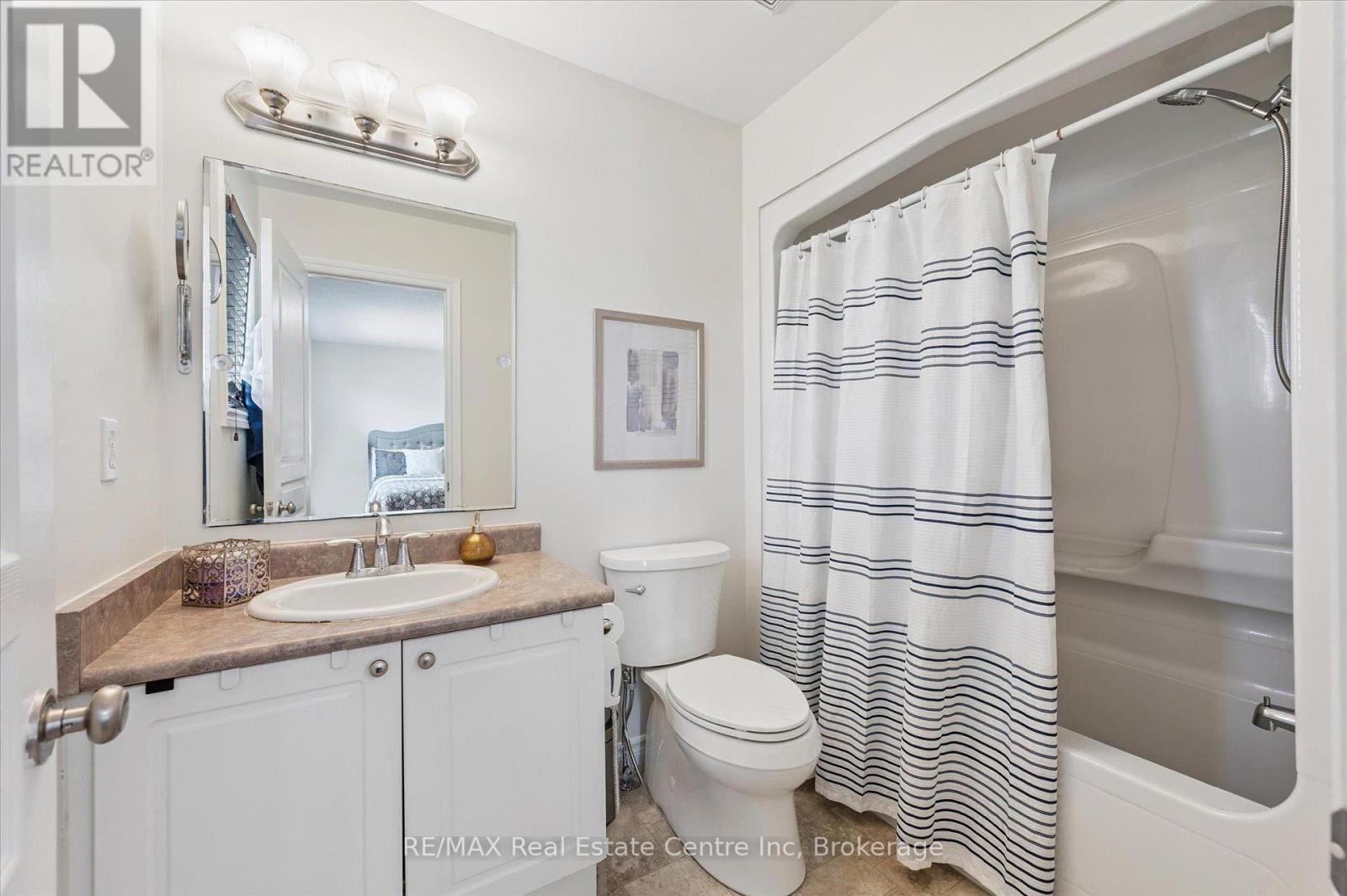 24 Wilkie Crescent, Guelph, Ontario  N1L 0B1 - Photo 16 - X12333605