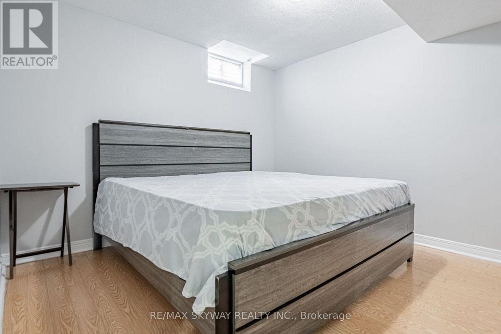 15 Borneo Crescent, Brampton, Ontario  L6R 3C6 - Photo 40 - W12334193
