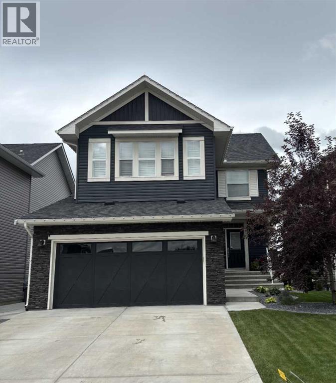 Property at 190 Baywater Way SW image 2