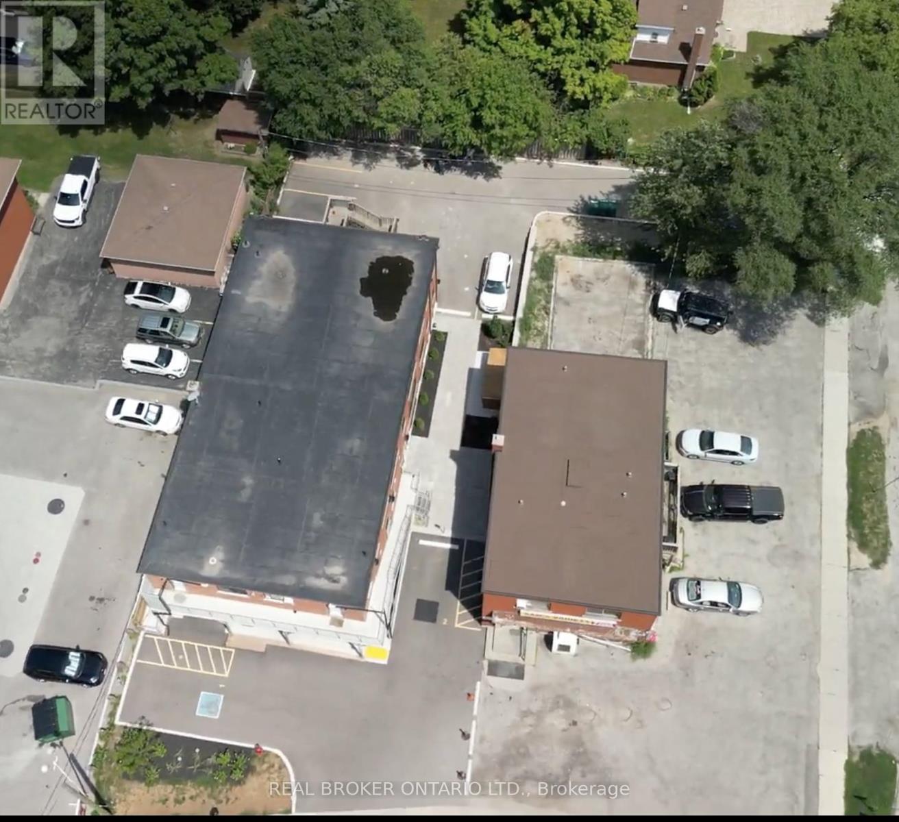 Property at 228 MARGARET AVENUE image 3
