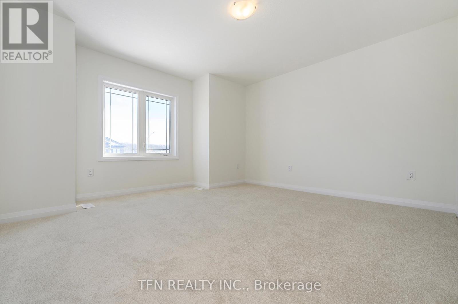 36 Stanley Avenue, Haldimand, Ontario  N3W 0J8 - Photo 25 - X12334187