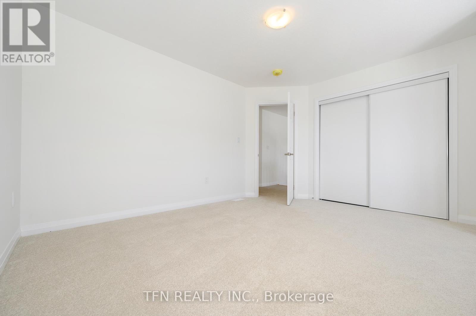 36 Stanley Avenue, Haldimand, Ontario  N3W 0J8 - Photo 27 - X12334187