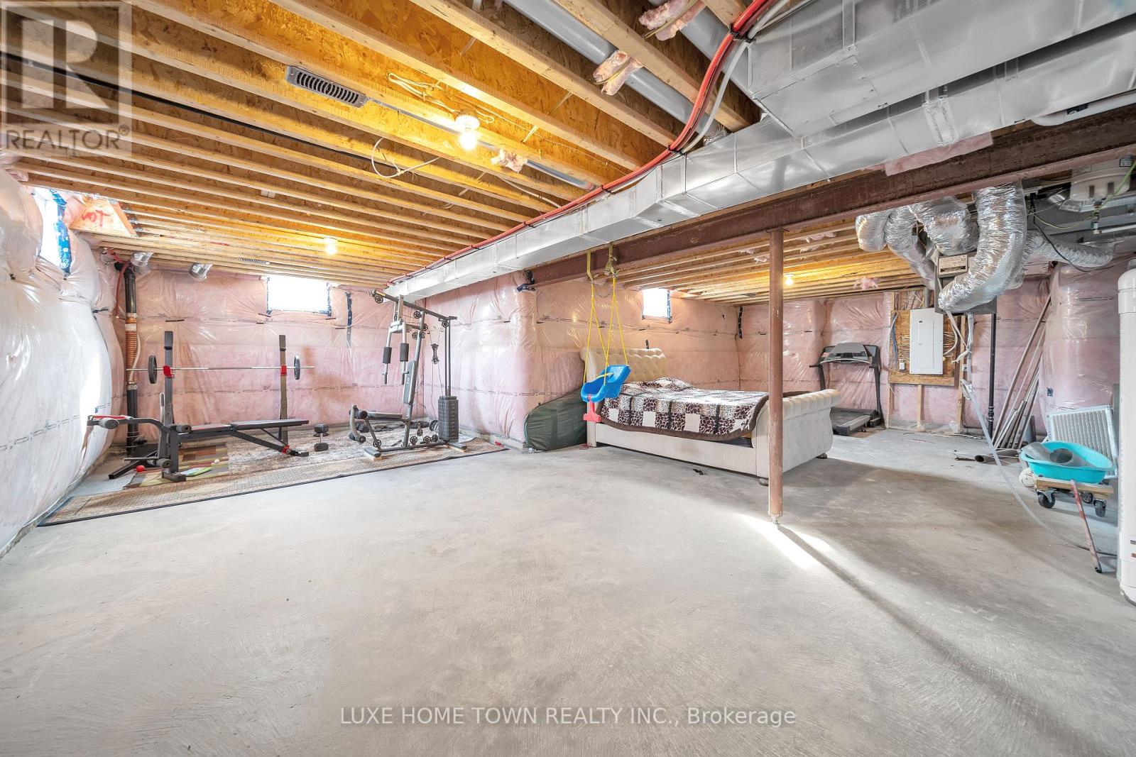101 Prince Charles Crescent, Woodstock, Ontario  N4T 0N1 - Photo 42 - X12334205