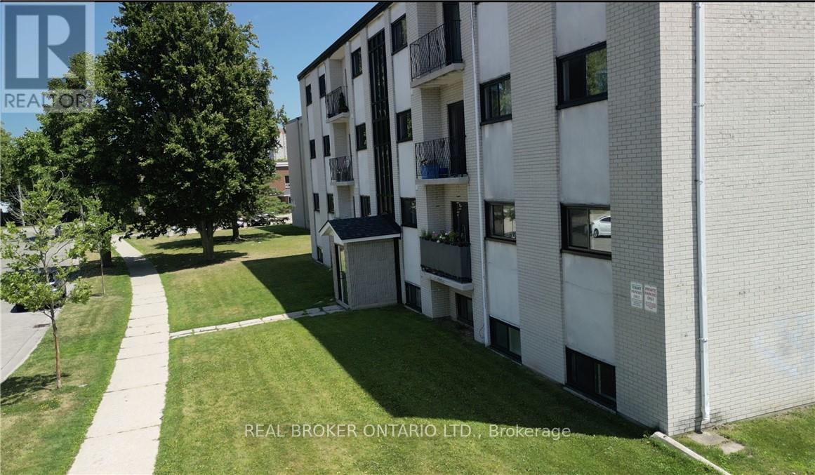 Property at 21 BALFOUR CRESCENT image 1