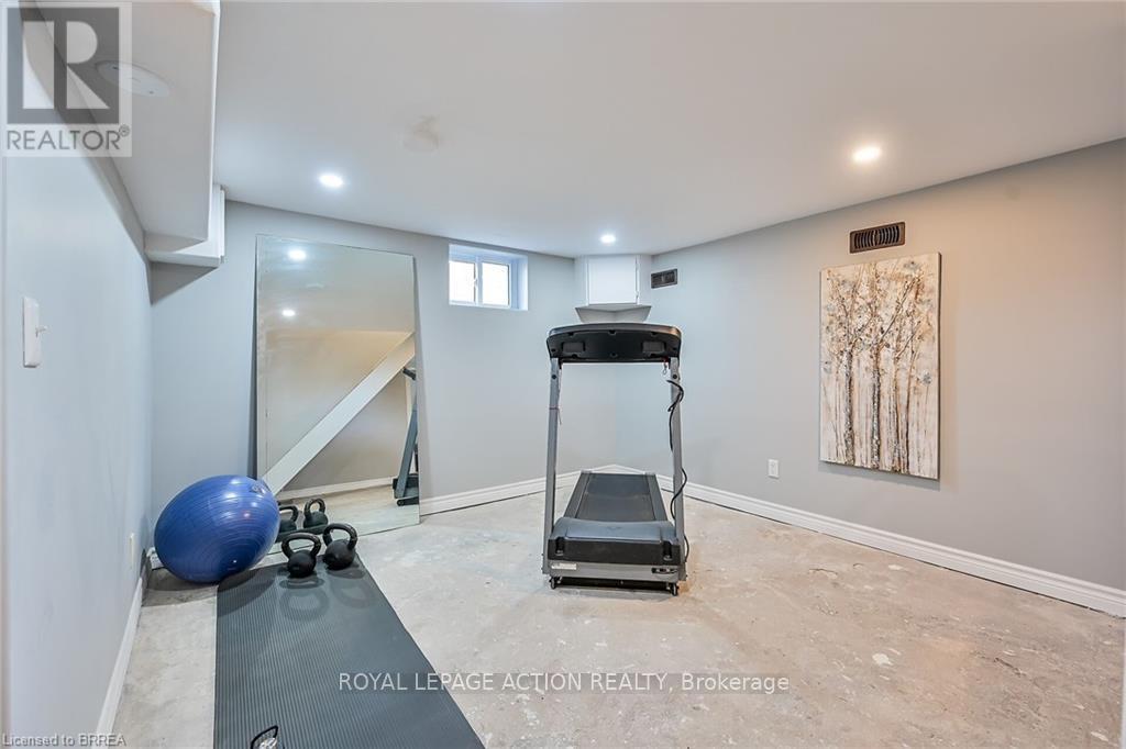 119 Wetmores Road, Brant, Ontario  N0E 1K0 - Photo 37 - X12334209