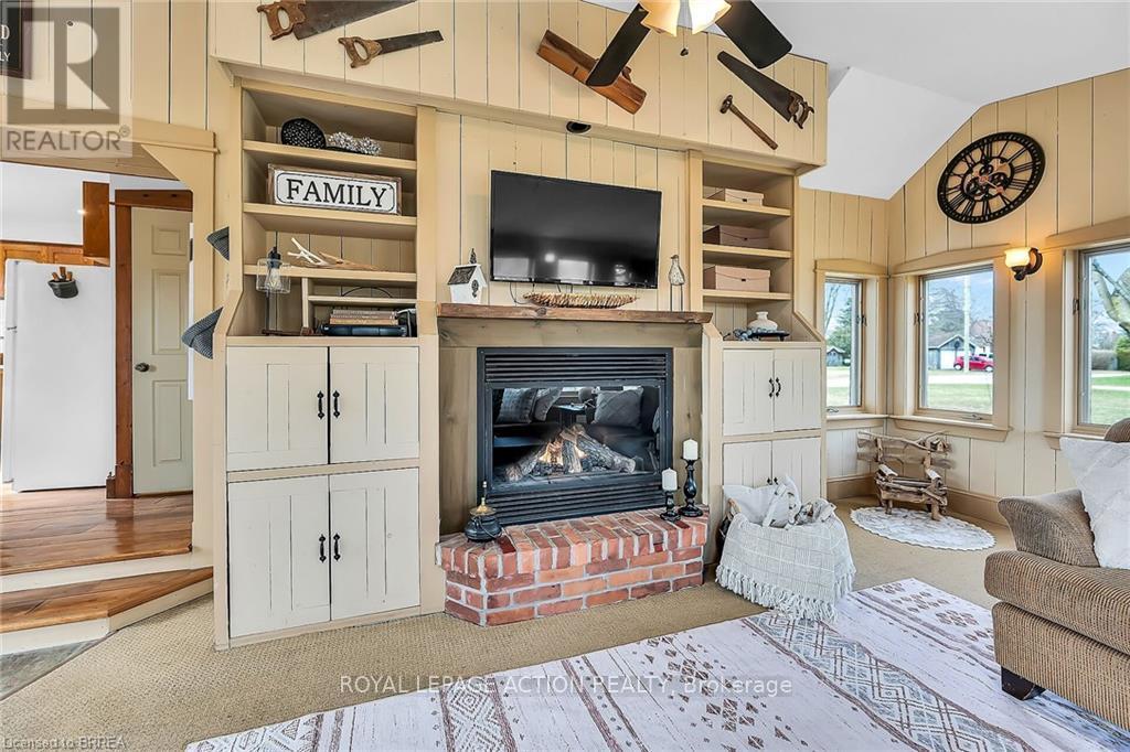 119 Wetmores Road, Brant, Ontario  N0E 1K0 - Photo 4 - X12334209