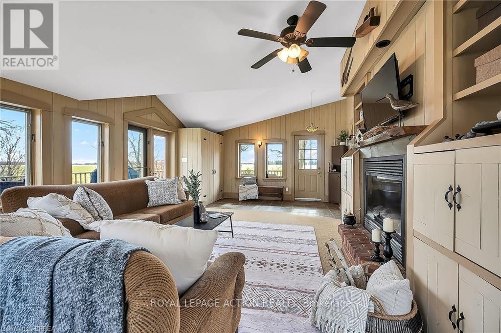 119 Wetmores Road, Brant, Ontario  N0E 1K0 - Photo 8 - X12334209