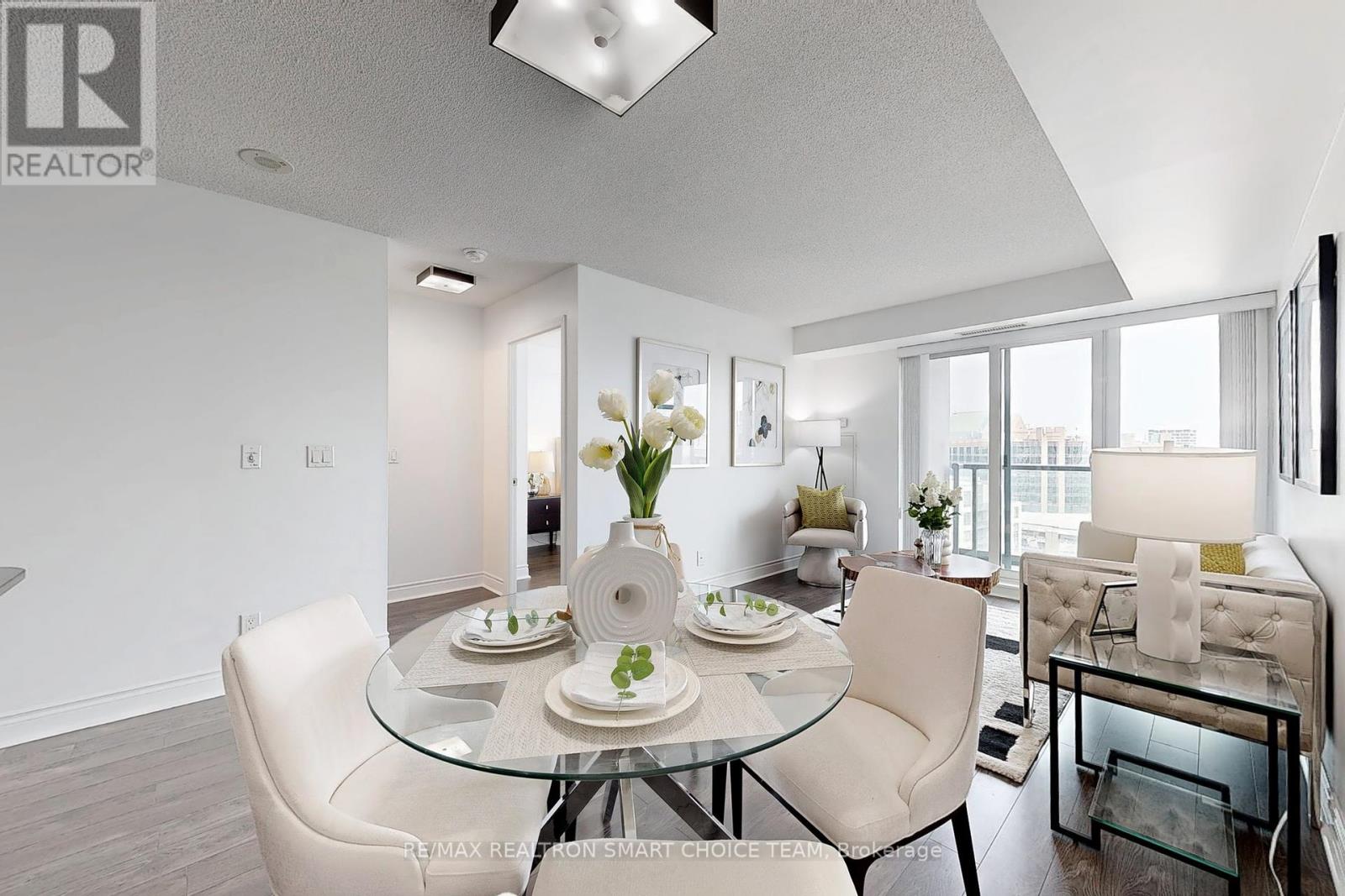 1511 - 75 South Town Centre Boulevard, Markham (Unionville), Ontario L6G 0B3 - Photo 18 - N12333828