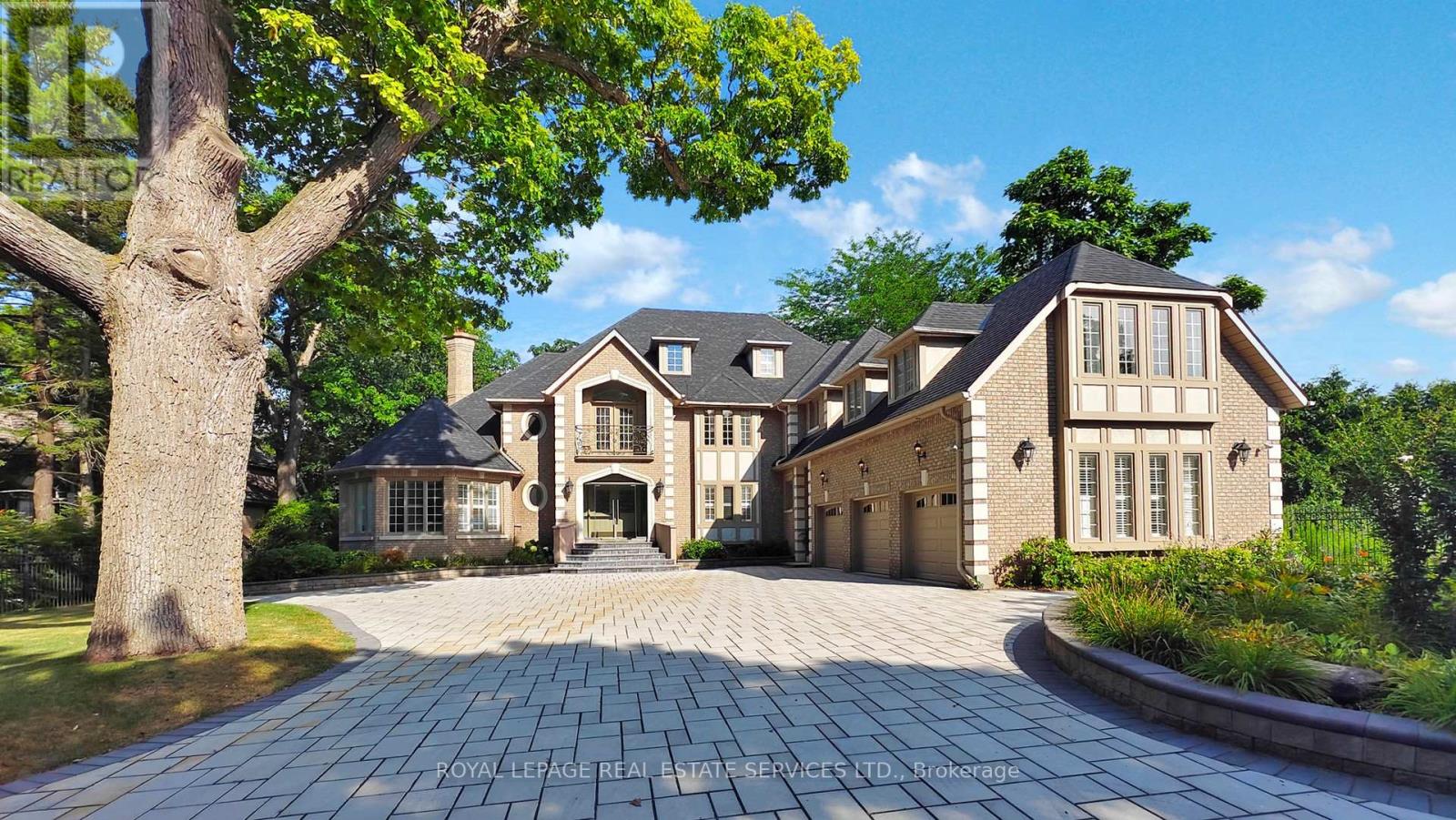 Property at 2416 MISSISSAUGA ROAD image 2