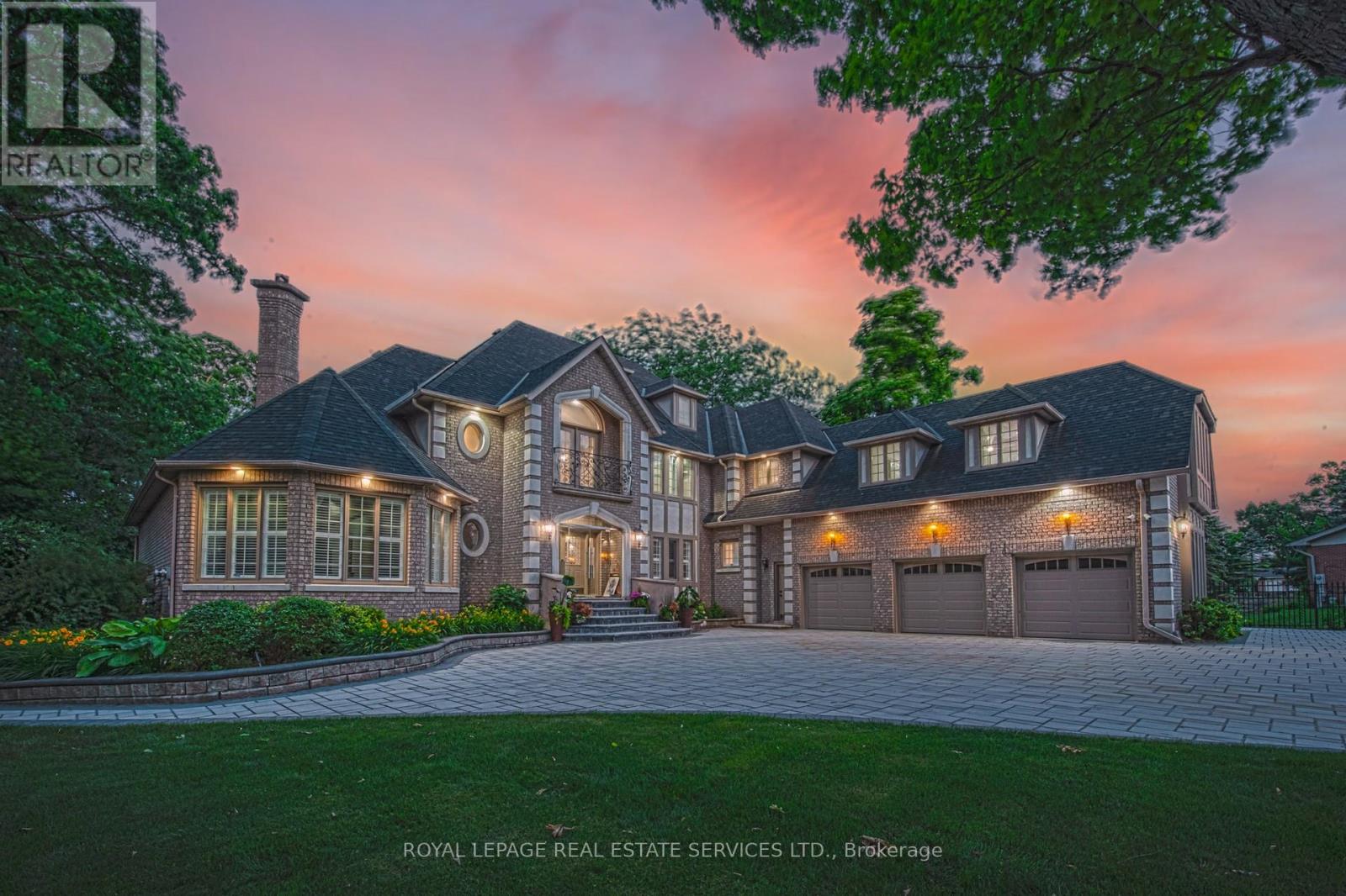 2416 Mississauga Road, Mississauga, Ontario  L5H 2L1 - Photo 43 - W12320959