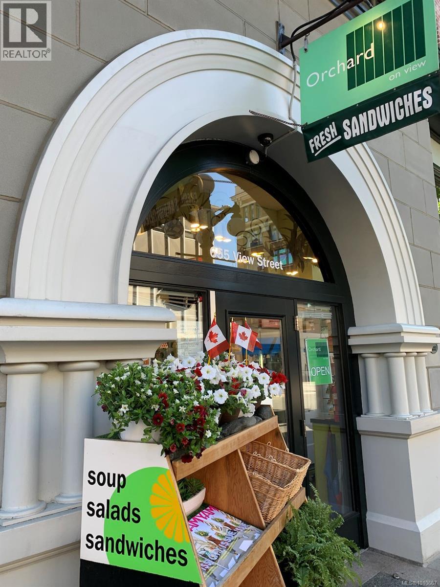 655 View St, Victoria, British Columbia  V8W 3Y7 - Photo 2 - 1010667