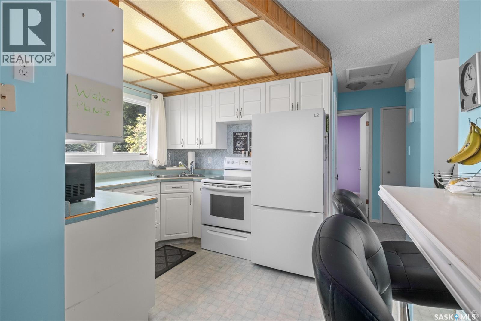 425 30th Street E, Prince Albert, Saskatchewan  S6V 1Z5 - Photo 10 - SK015146