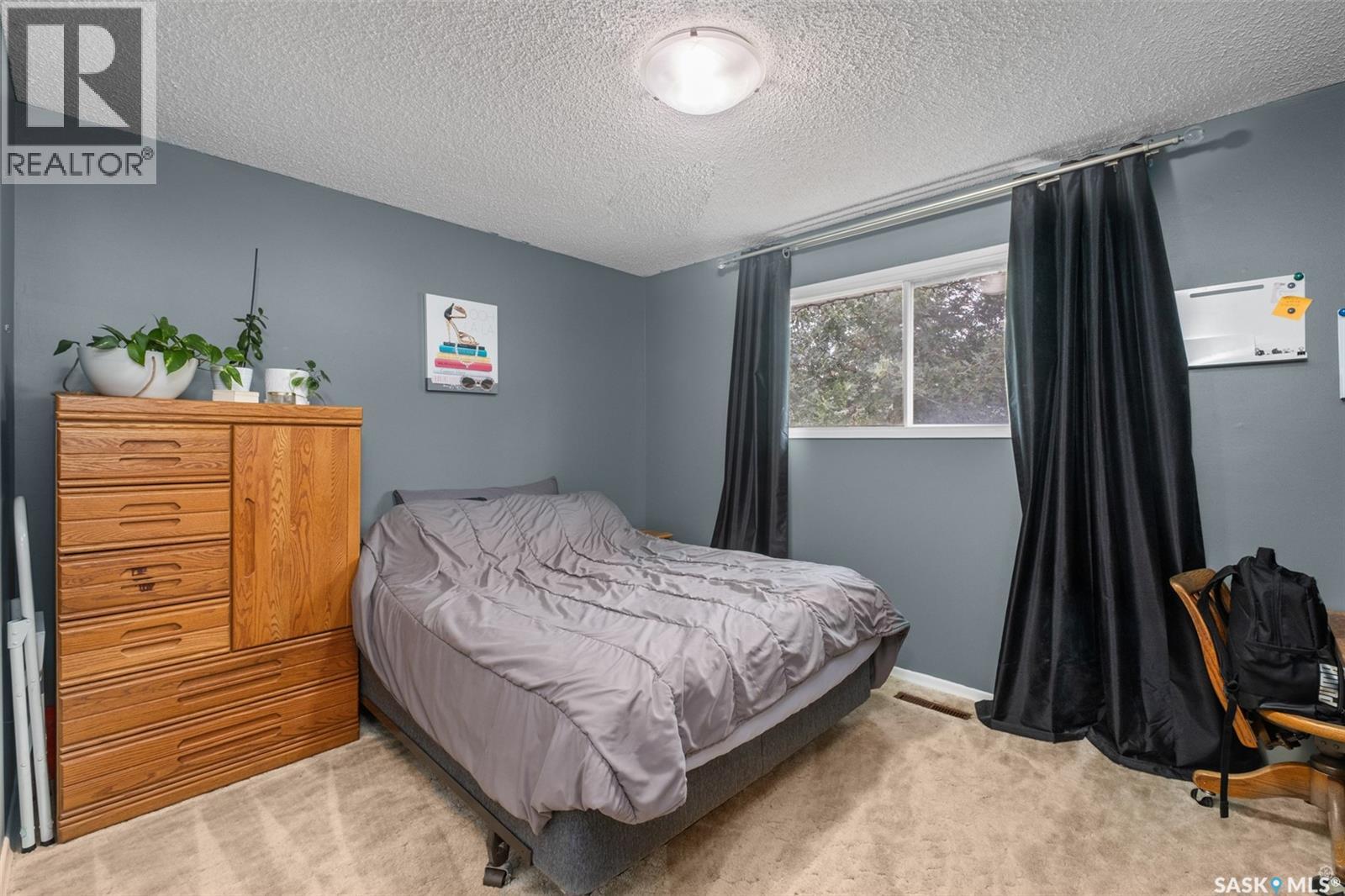 425 30th Street E, Prince Albert, Saskatchewan  S6V 1Z5 - Photo 13 - SK015146