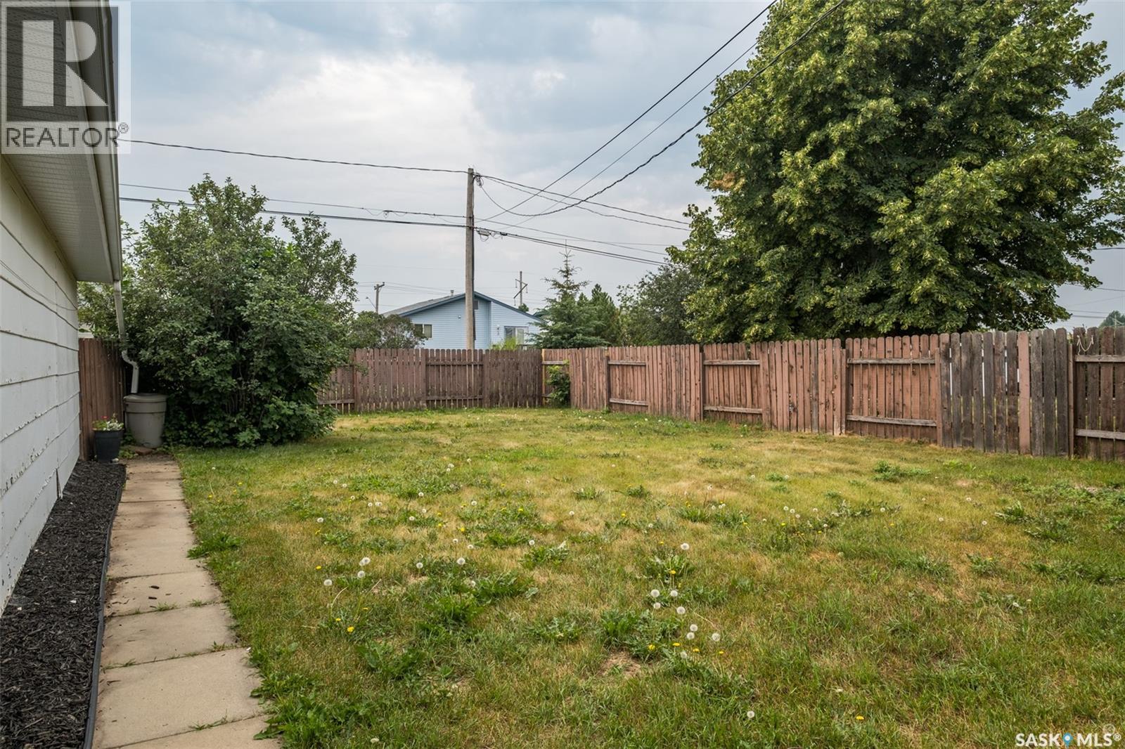 425 30th Street E, Prince Albert, Saskatchewan  S6V 1Z5 - Photo 25 - SK015146