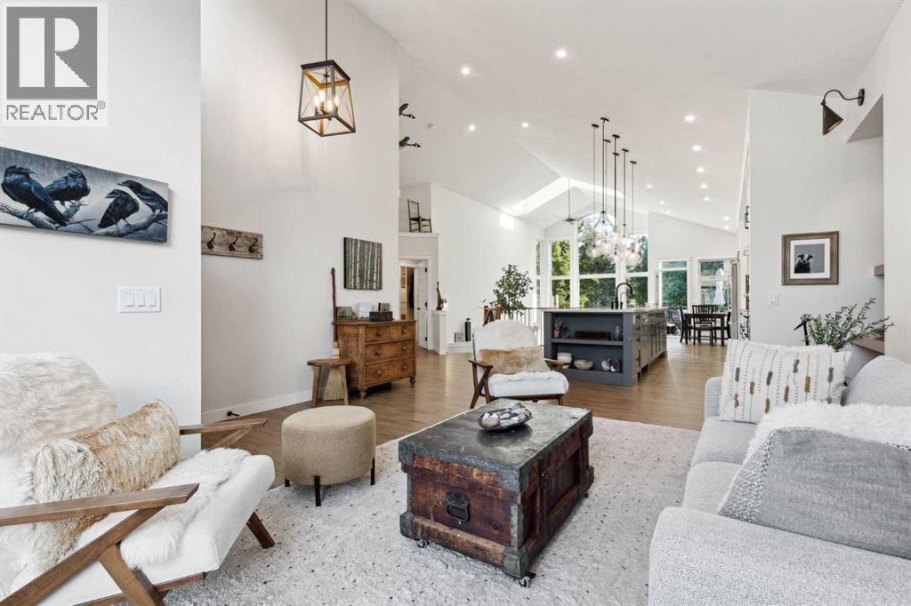 Property at 1551 Evergreen Hill SW image 3