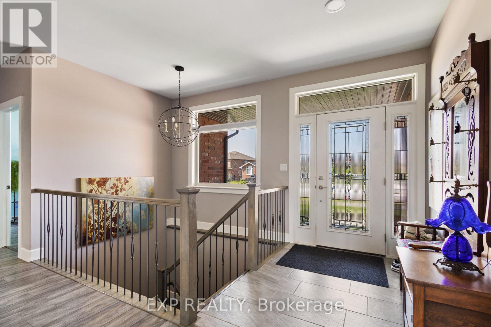 83 Essex Drive N, Belleville, Ontario  K8N 0K2 - Photo 6 - X12334369