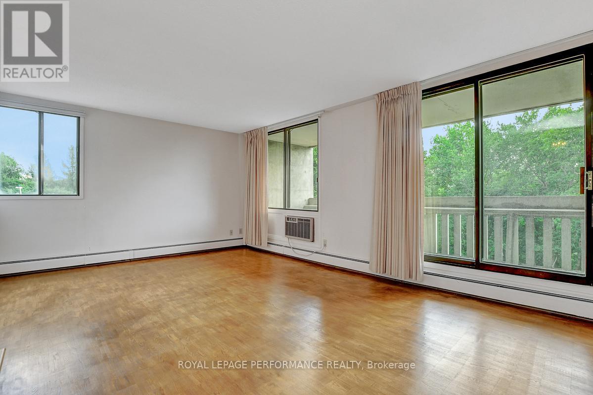 404 - 415 Greenview Avenue, Ottawa, Ontario  K2B 8G5 - Photo 9 - X12334378