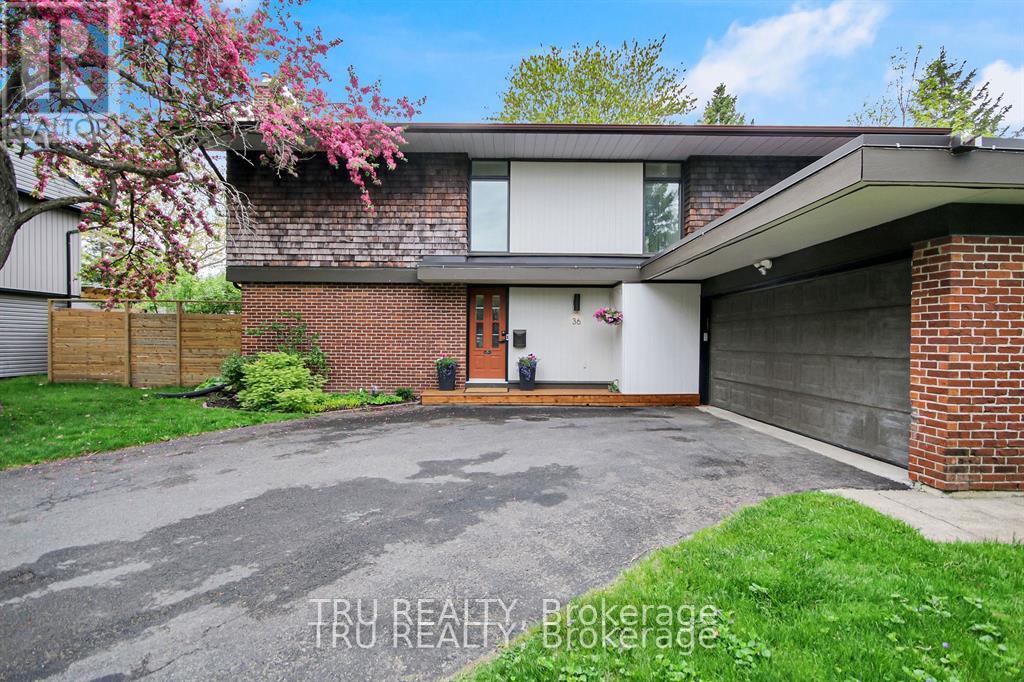 36 VARLEY DRIVE, ottawa, Ontario